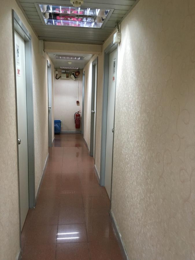 Po Wah Hotel كاولون المظهر الخارجي الصورة